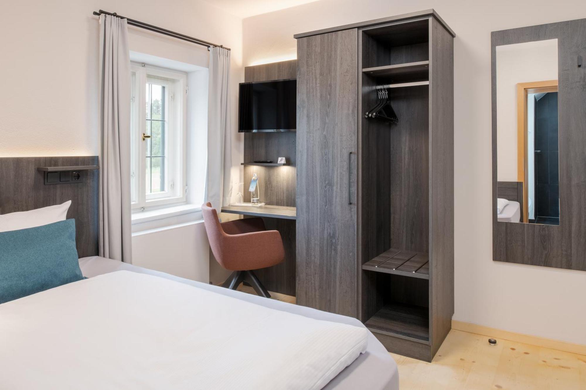 רימסטינג Hotel Aiterbach Am Chiemsee מראה חיצוני תמונה