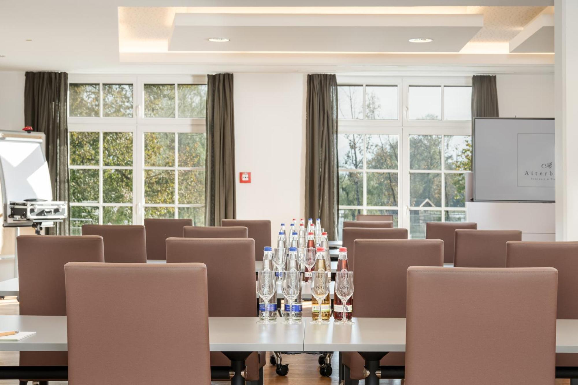 רימסטינג Hotel Aiterbach Am Chiemsee מראה חיצוני תמונה